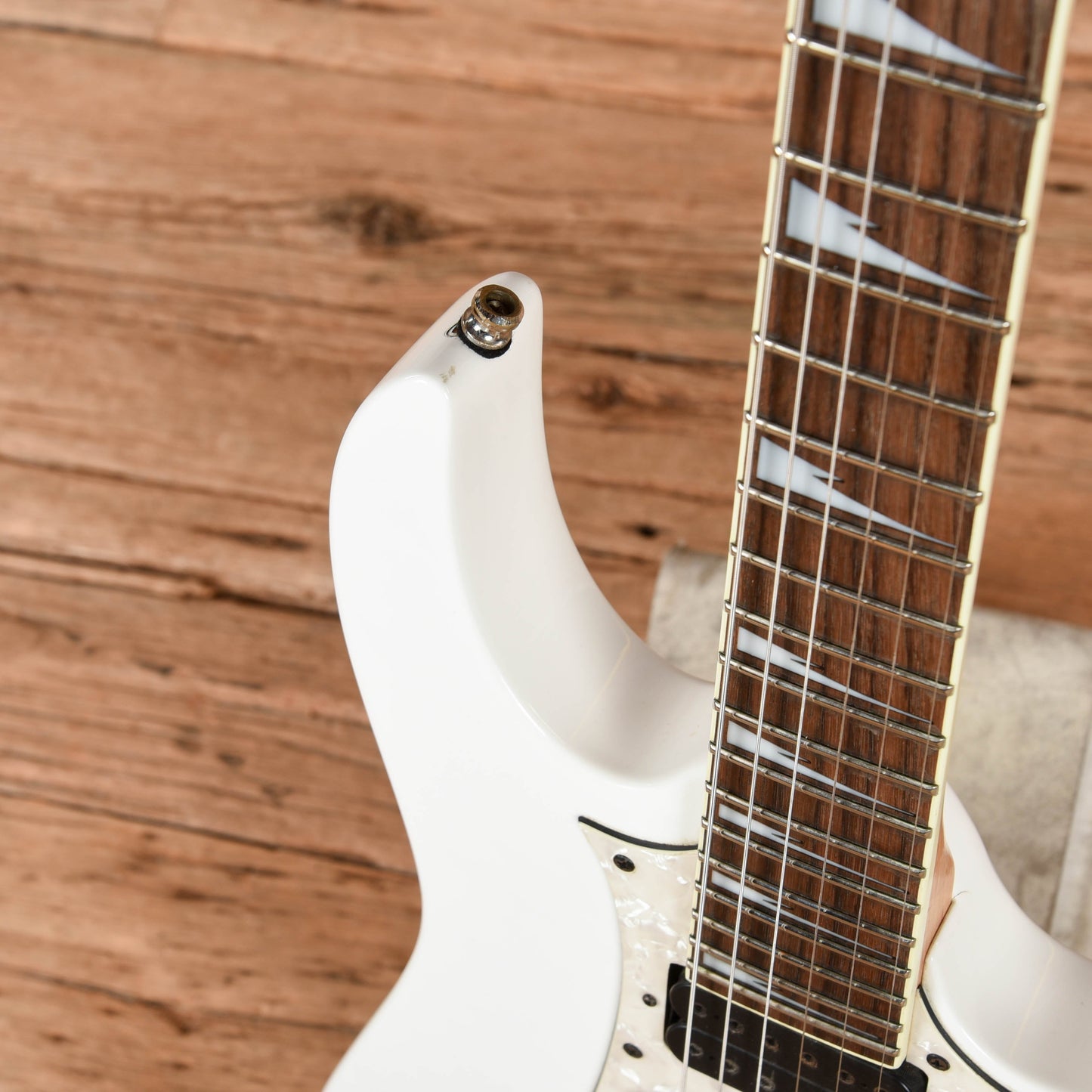 Ibanez RG350DX White