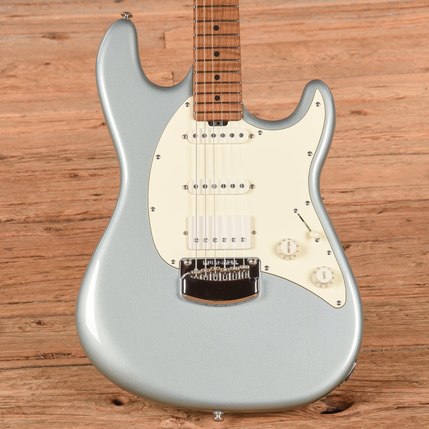 Music Man Cutlass HSS Firemist Silver 2018