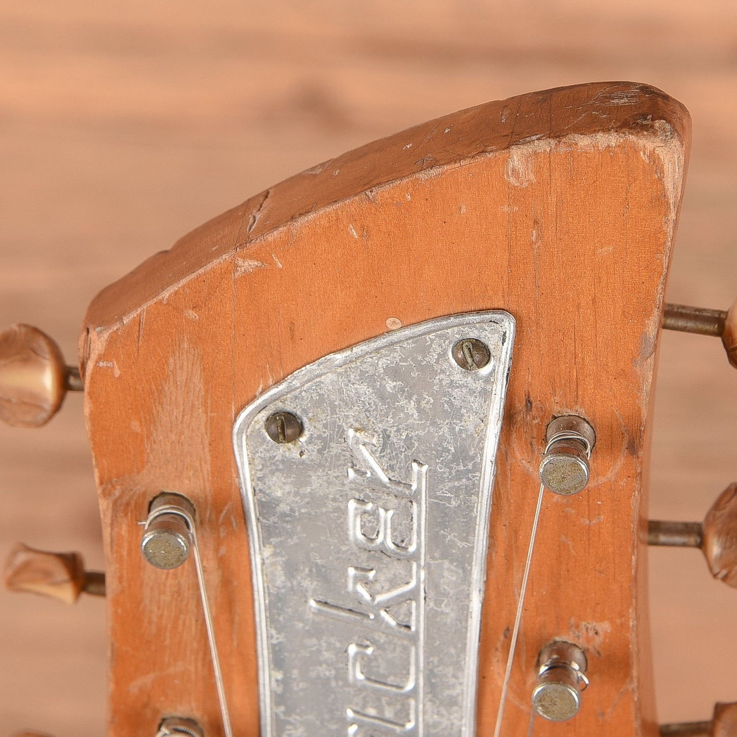 Rickenbacker Model 1000 Jetglo 1957