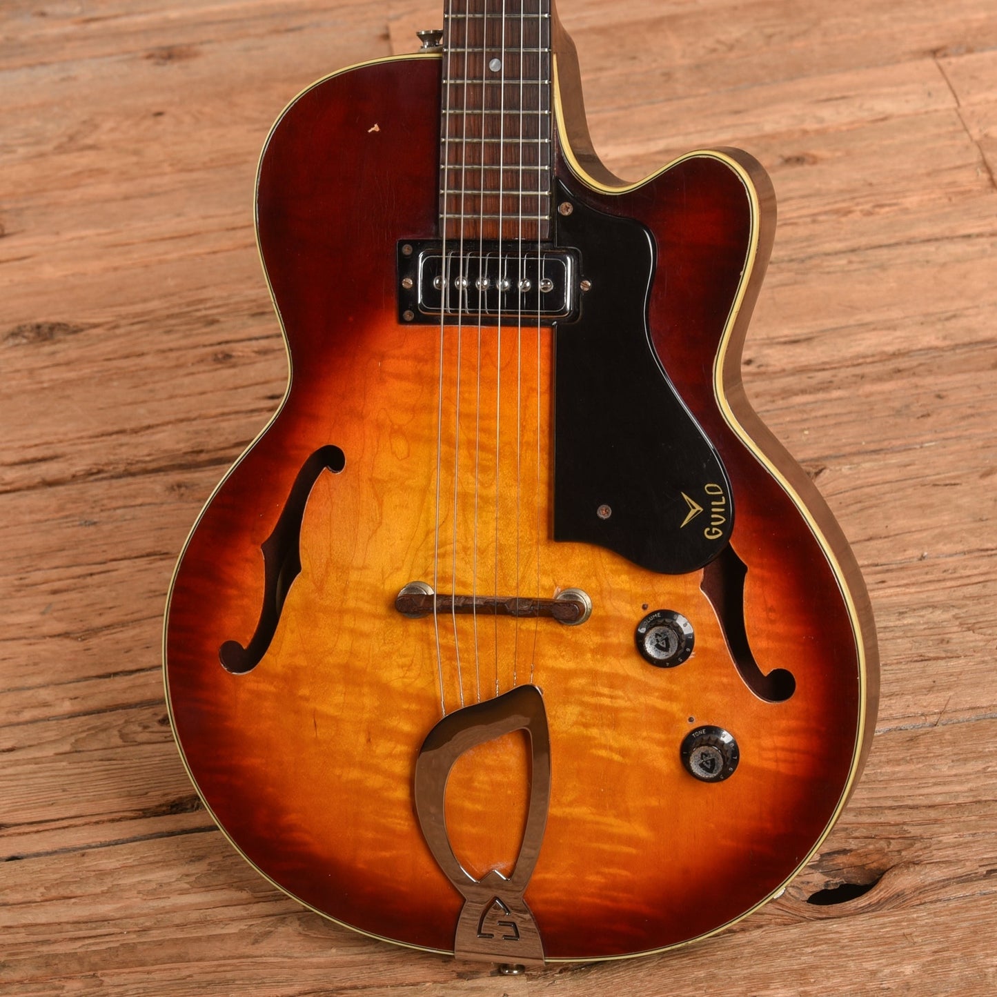 Guild M-65 3/4 Sunburst 1965