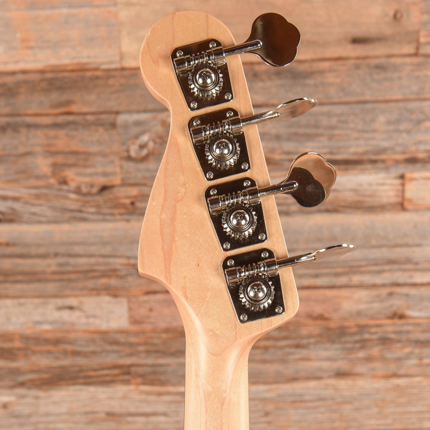 Fender Fender Aerodyne Classic P-Bass Special Transparent Blue 2006