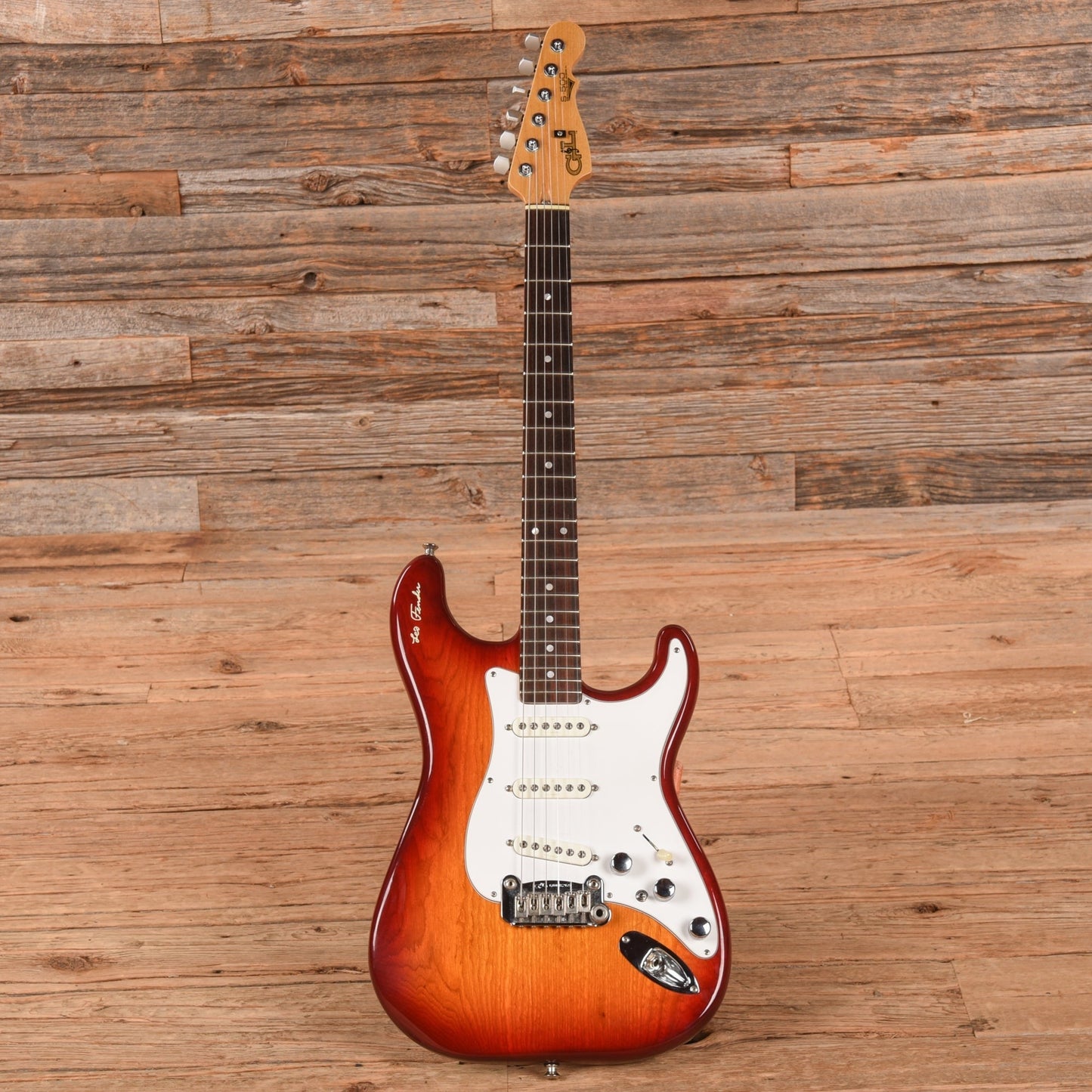 G&L S-500 Signature Cherry Sunburst 1991