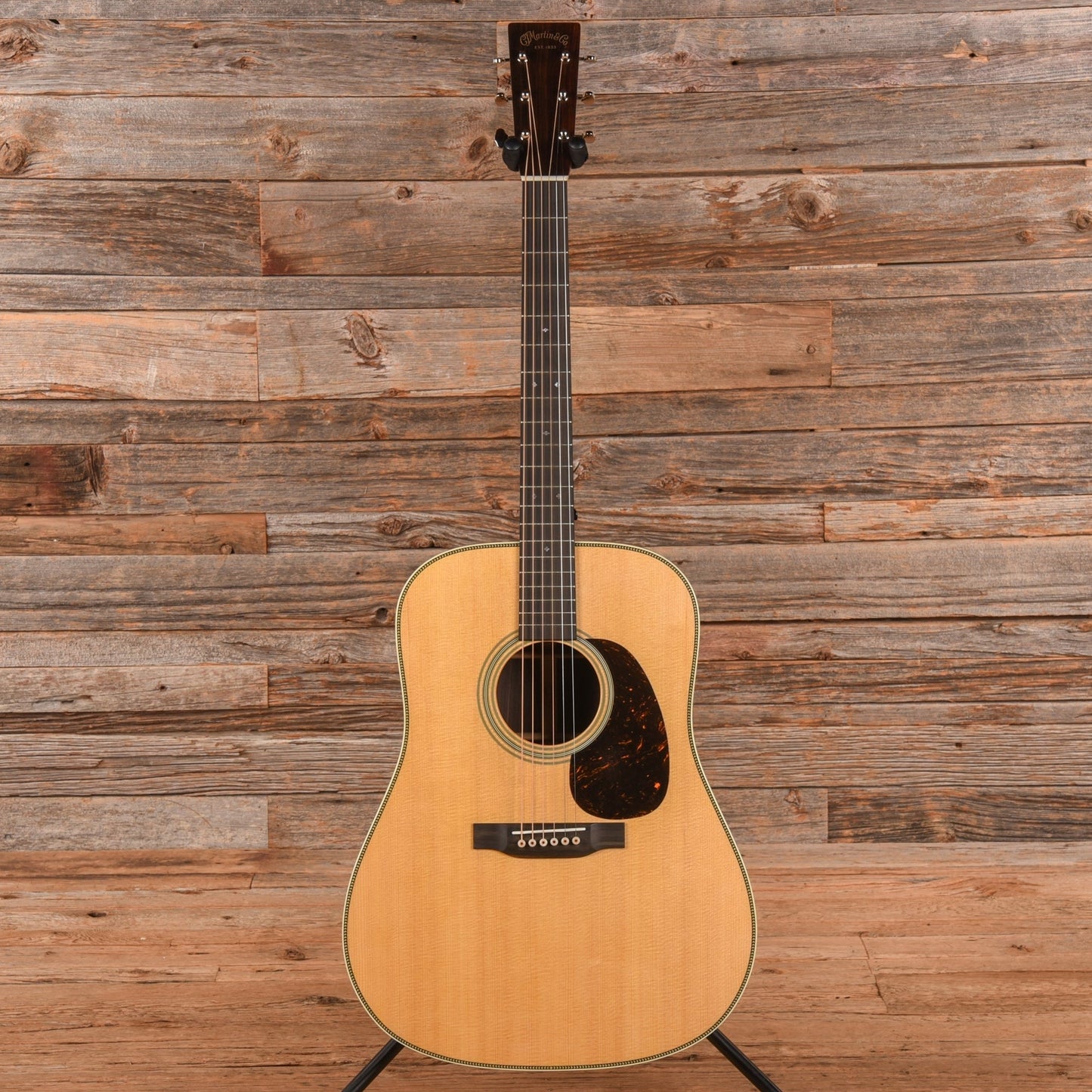Martin Standard Series Super HD-28 Natural 2025