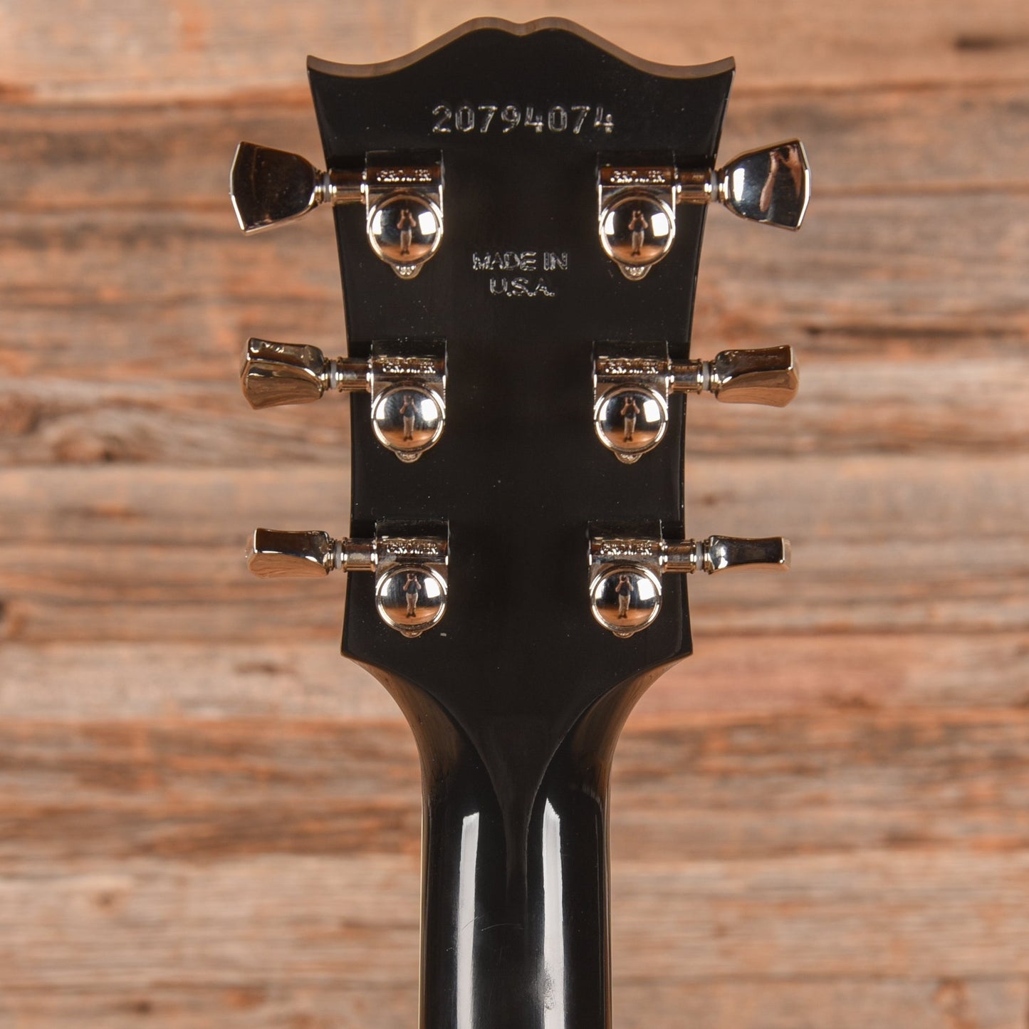 Gibson Dove Ebony 2024