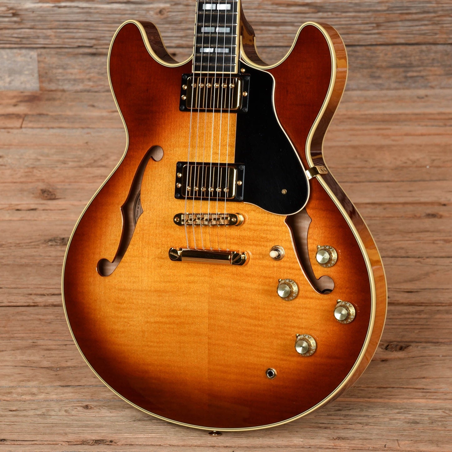 Yamaha SA2200 Sunburst 2006