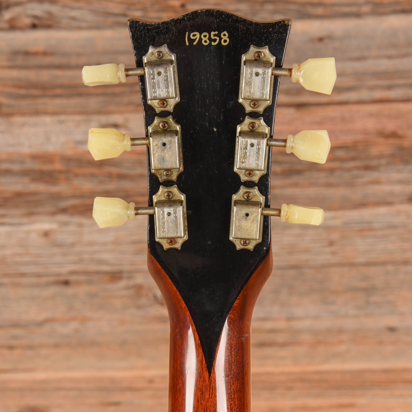 Rock N Roll Relics '52 Heartbreaker Aged Pelham Blue 2019