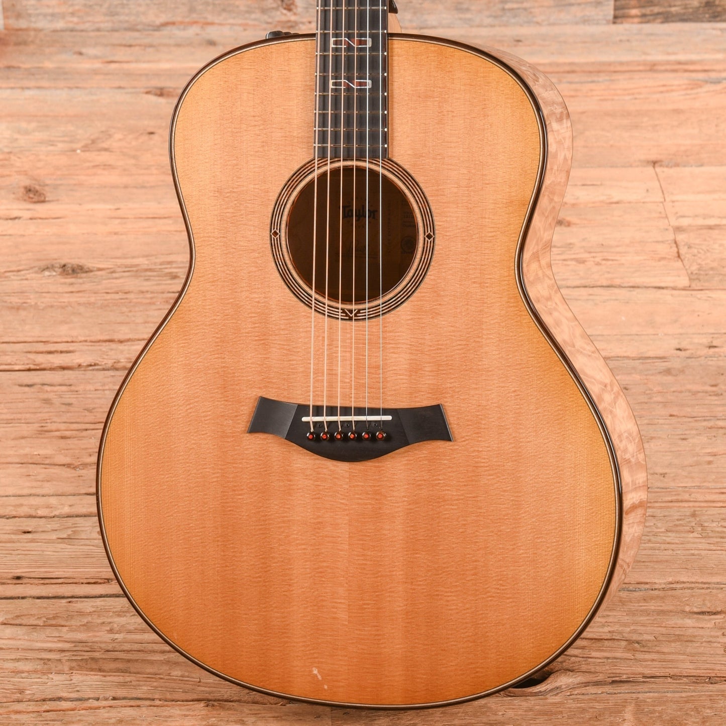 Taylor Custom GO Lutz Spruce/Maple Natural 2022