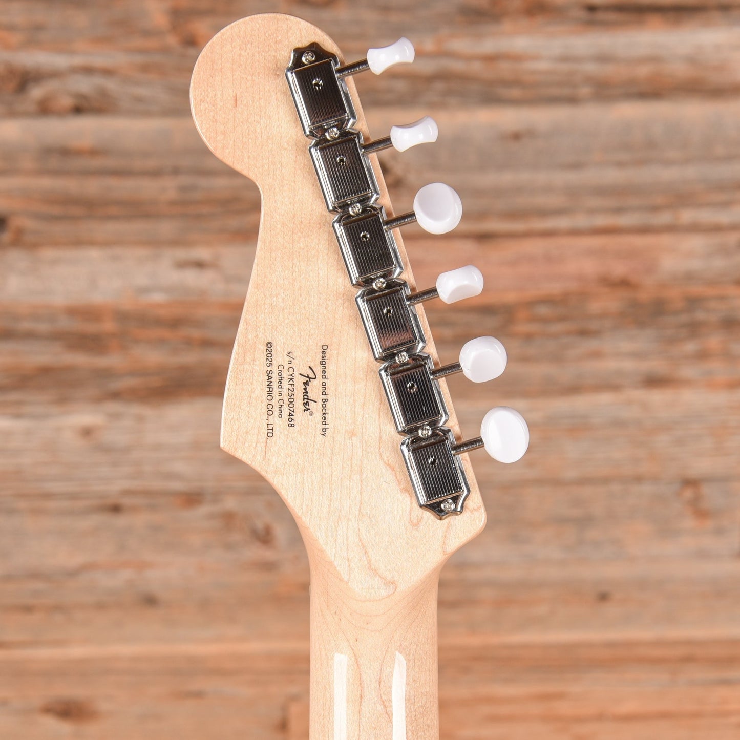 Squier Hello Kitty Stratocaster White 2025