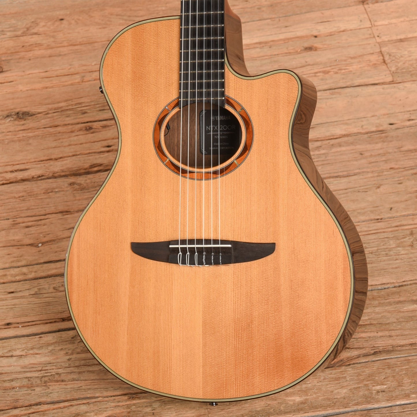 Yamaha NTX1200R Natural