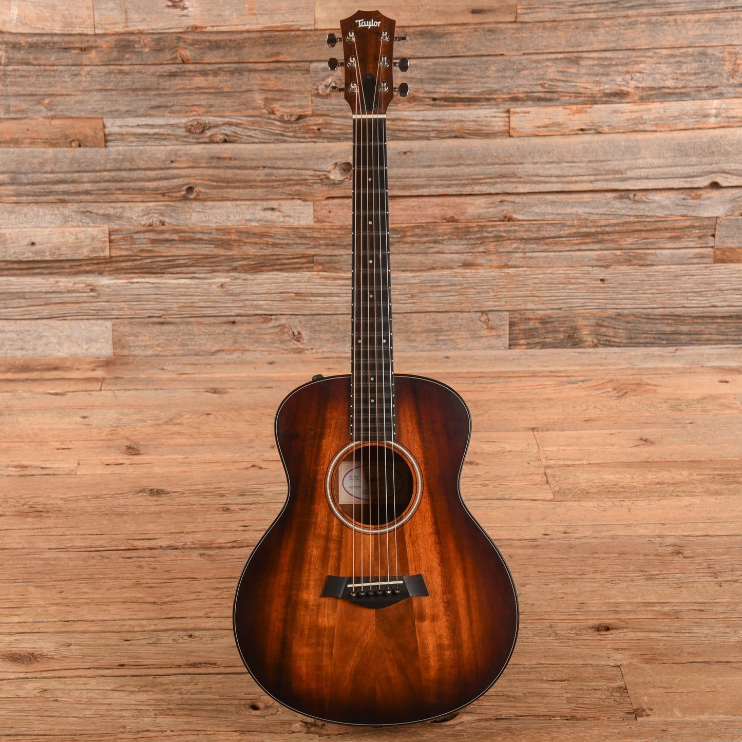 Taylor GS Mini-e Koa Plus Sunburst 2023