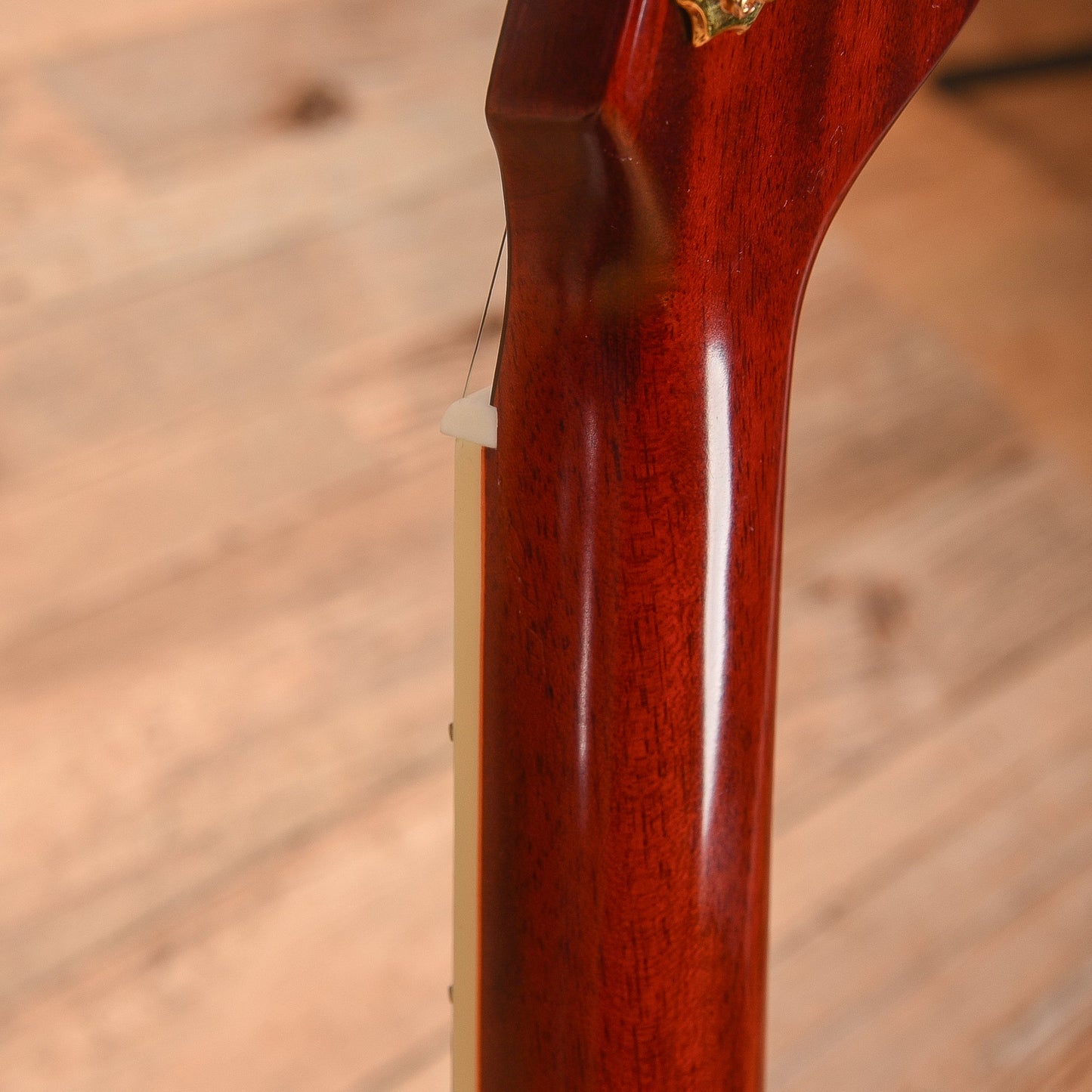 Epiphone Inspired by Gibson Custom 1960 Hummingbird Reissue Heritage Cherry Sunburst