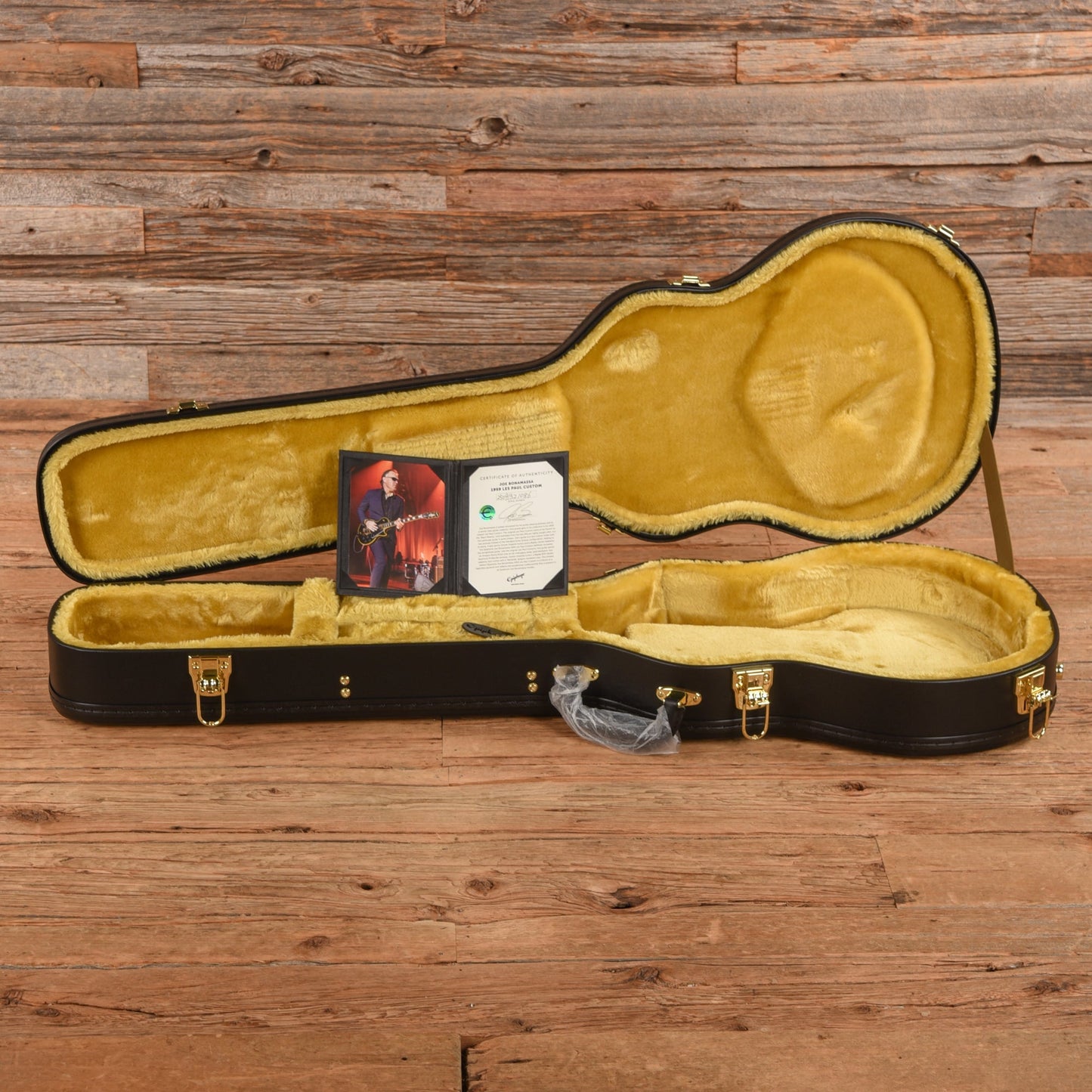 Epiphone Artist Joe Bonamassa ‘59 Les Paul Custom Antique Ebony w/Nerdville Hardshell Case