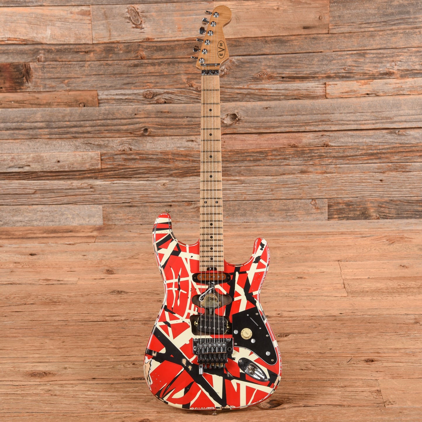 EVH Striped Series Frankie Relic Red / White / Black Stripes 2021