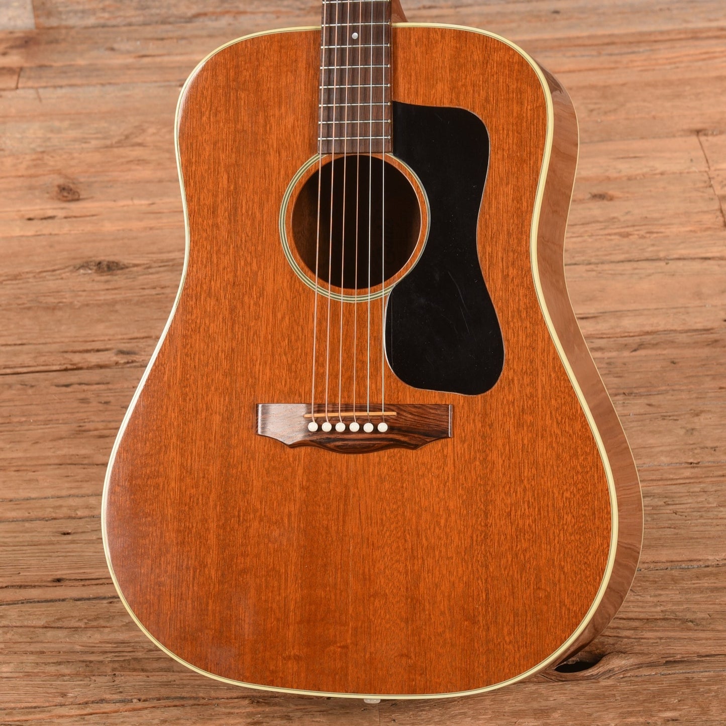 Guild D-17M Brown 1987