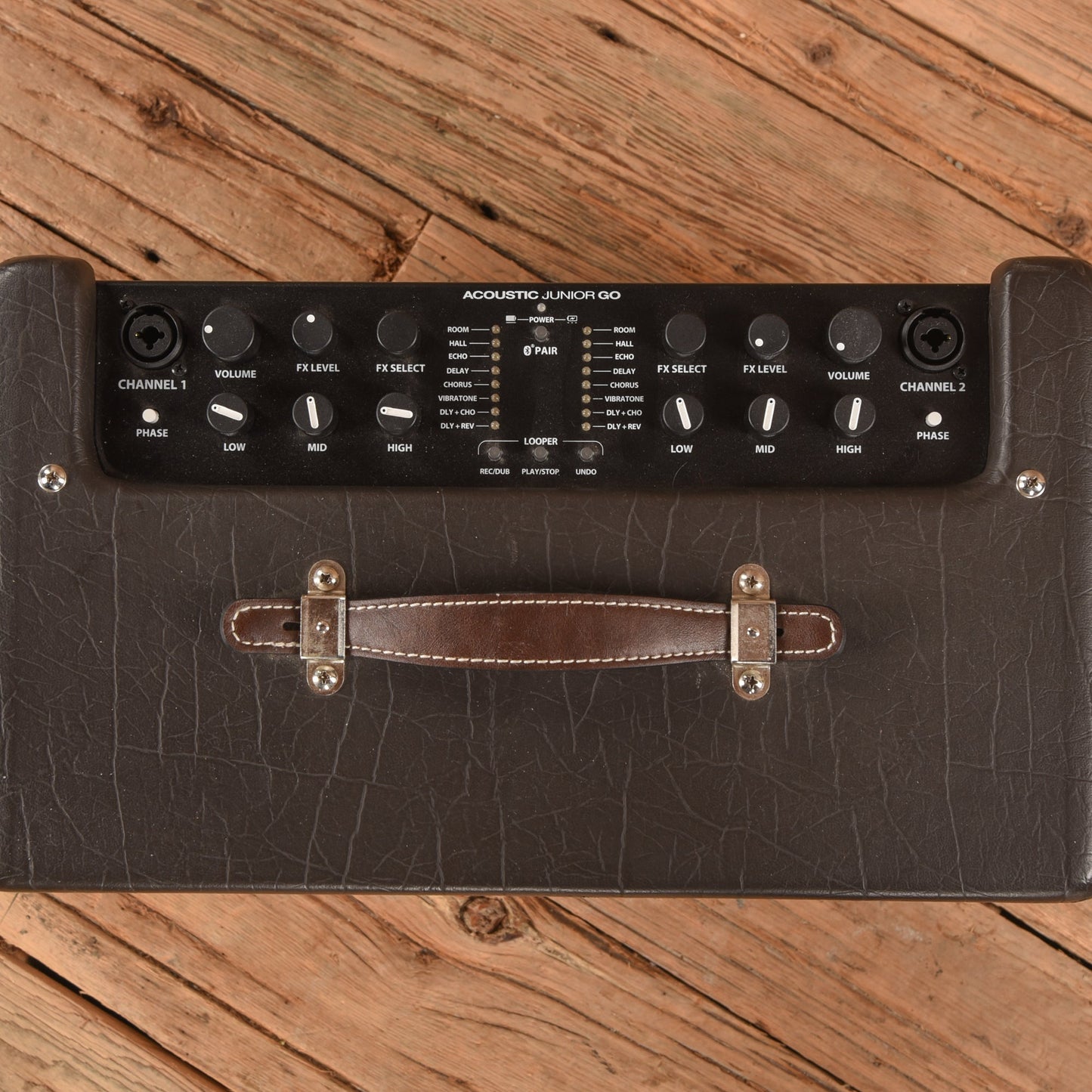 Fender Acoustic Junior GO 2-Channel 100-Watt 1x8" Battery-Powered Acoustic Guitar Combo