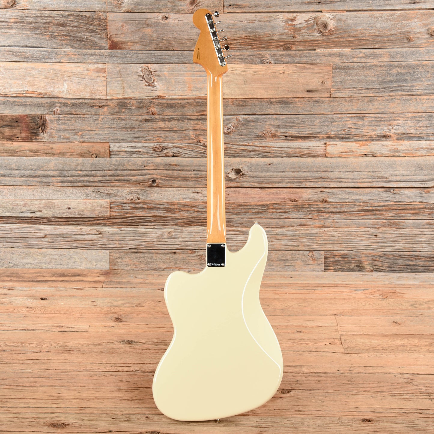 Fender Vintera III Early '60s Bass VI Olympic White