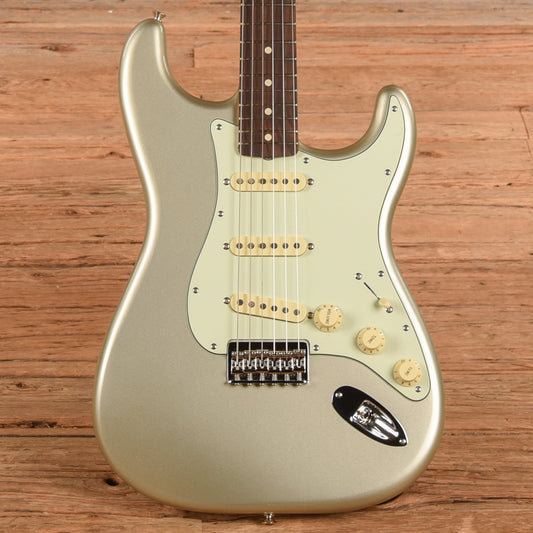 Fender Artist Series Robert Cray Signature Stratocaster Inca Silver 2021