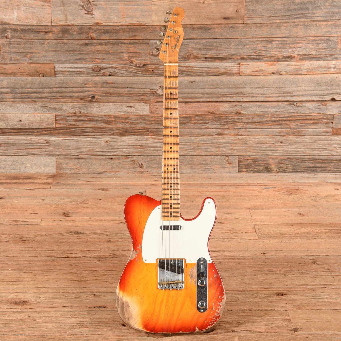 Fender Custom Shop '51 Nocaster Aged Cherry Sunburst 2025