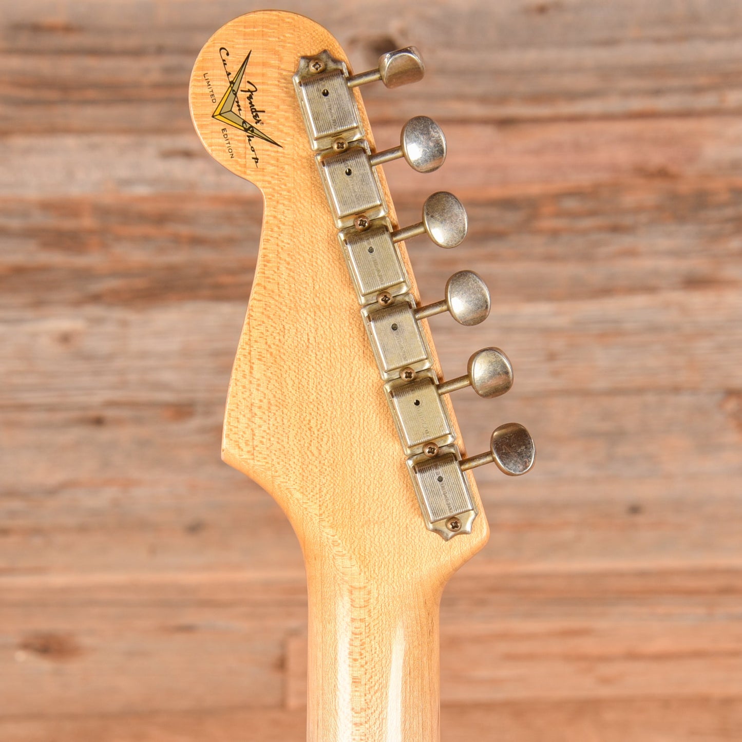 Fender Custom Shop Limited Edition 70th Anniversary '54 Stratocaster Reissue Journeyman Relic Sunburst 2024