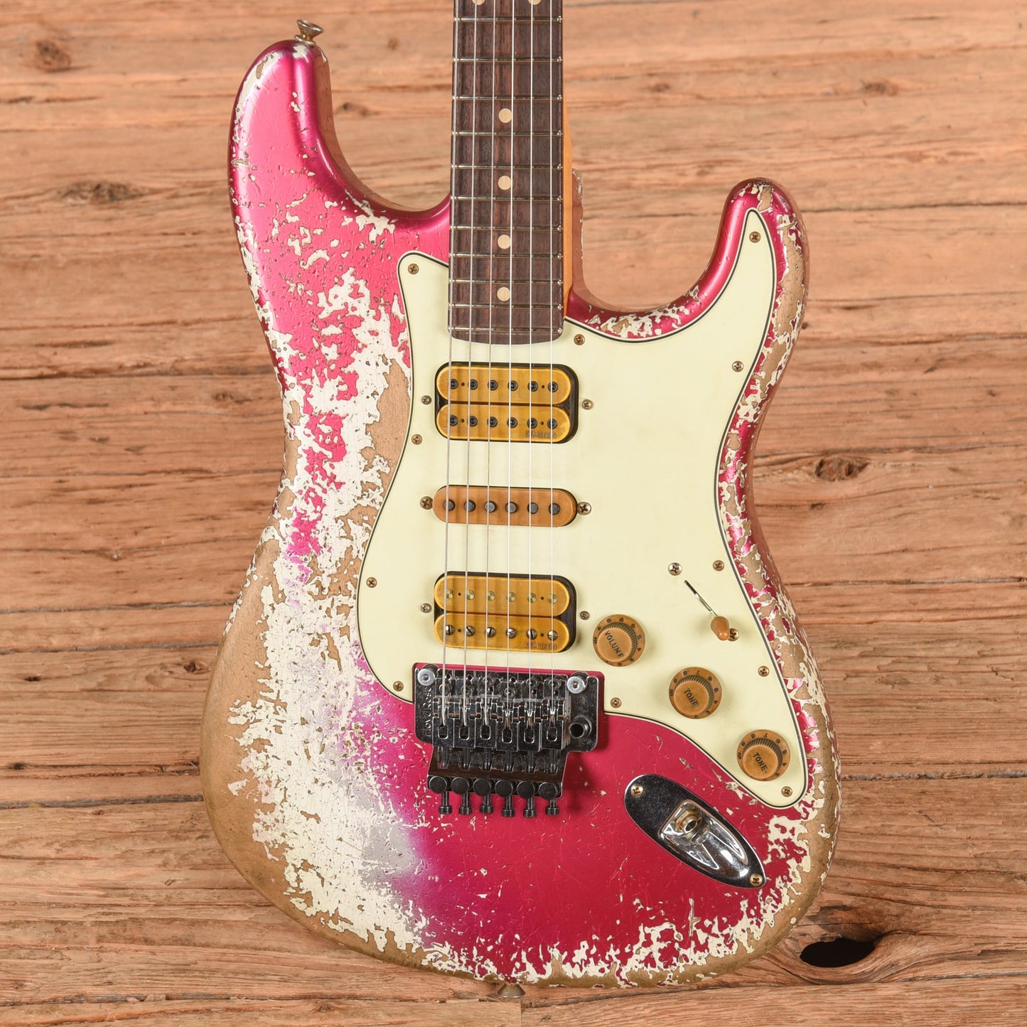 Fender Custom Shop Pink Lightning FR HSH Lipstick Pink Metallic Over Olympic White
