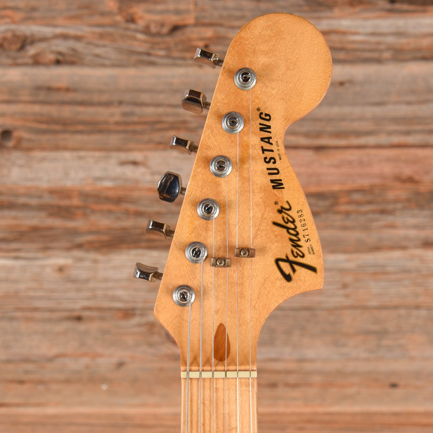 Fender Mustang Sunburst 1977