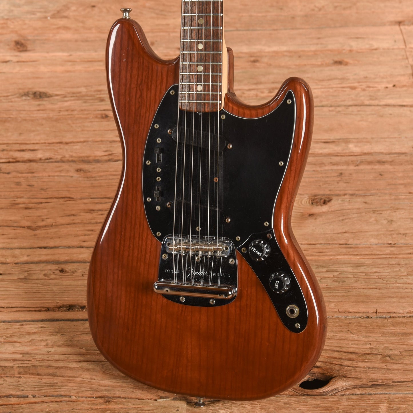 Fender Mustang Walnut 1977