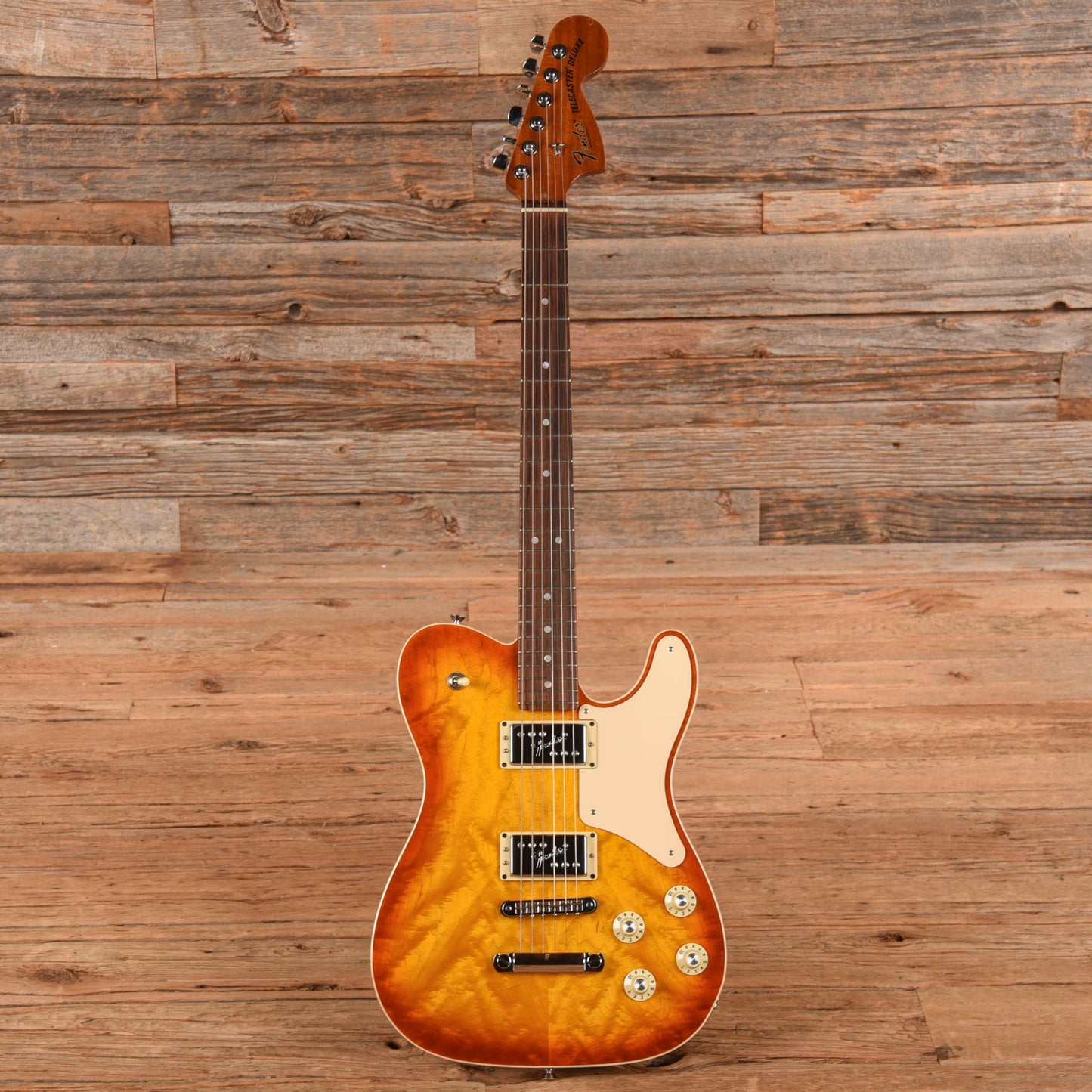 Fender Parallel Universe Troublemaker Telecaster Deluxe Sunburst 2018