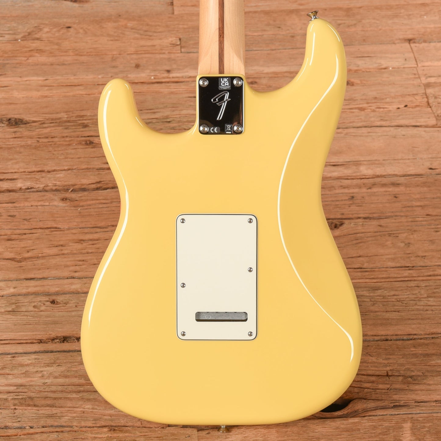 Fender Player Stratocaster Buttercream 2022