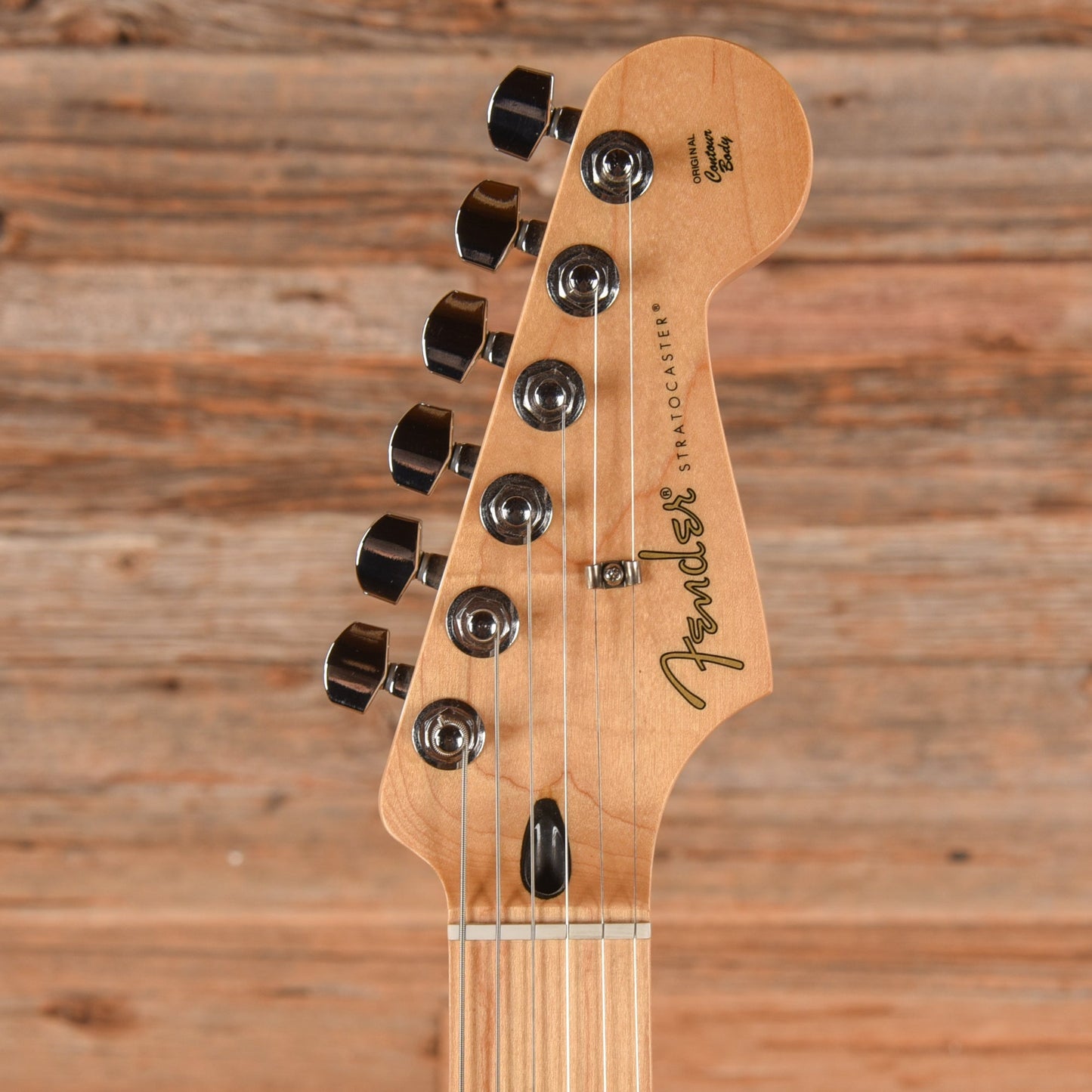 Fender Player Stratocaster Buttercream 2022