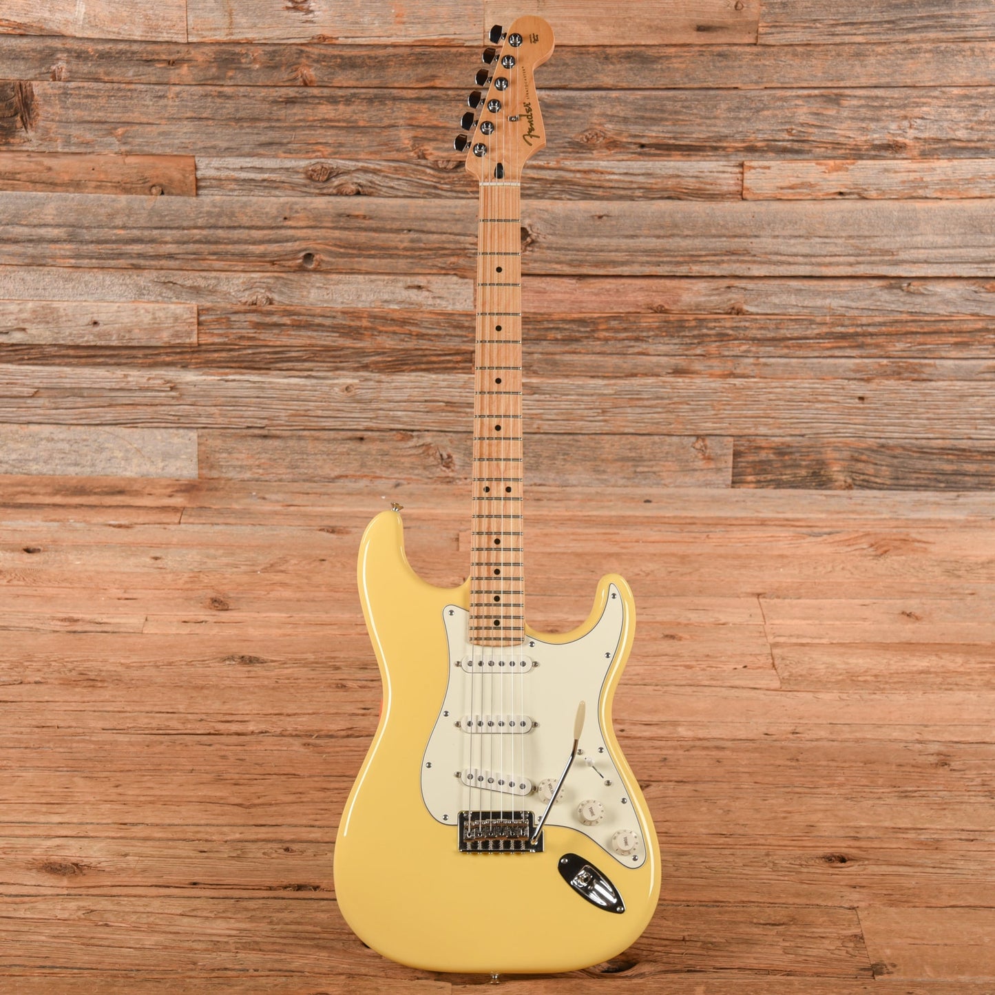 Fender Player Stratocaster Buttercream 2022