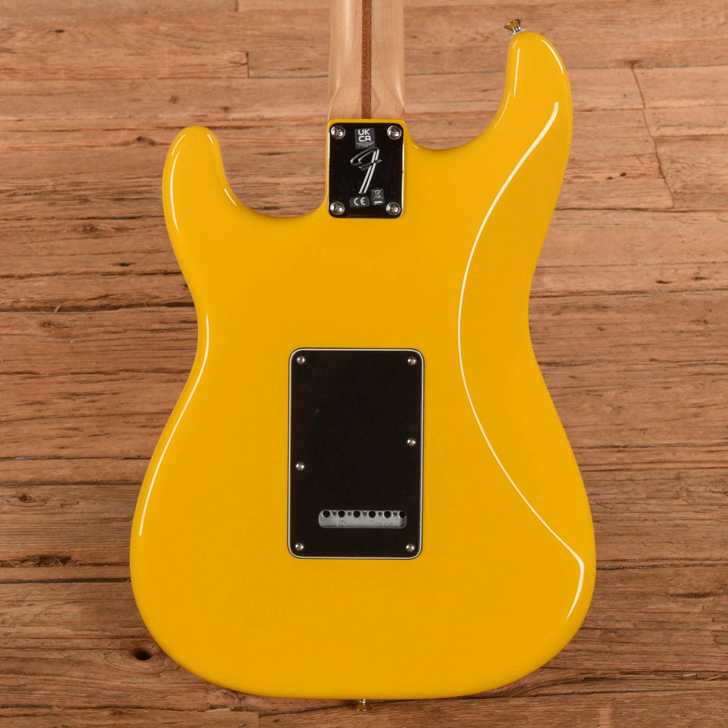 Fender Player Stratocaster HSS Ferrari Yellow 2021