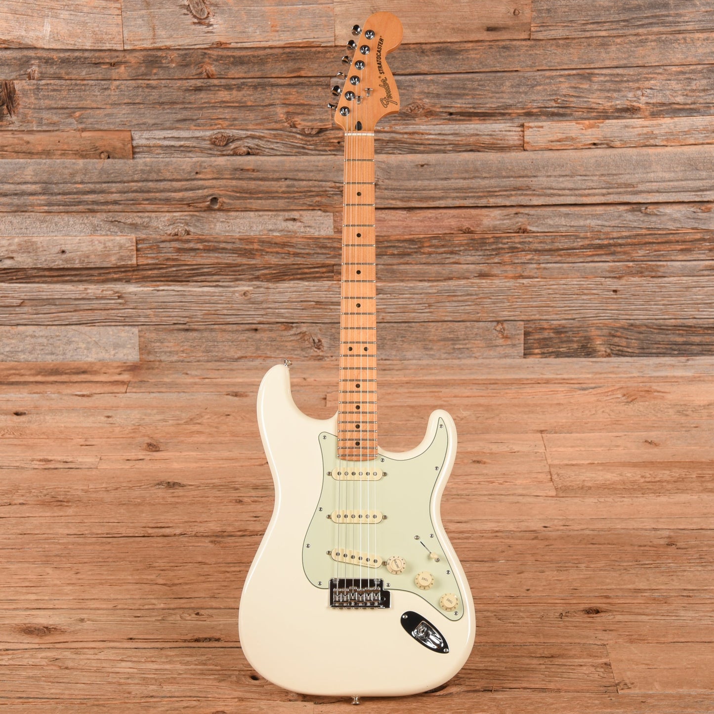 Fender Deluxe Roadhouse Stratocaster Vintage White 2018