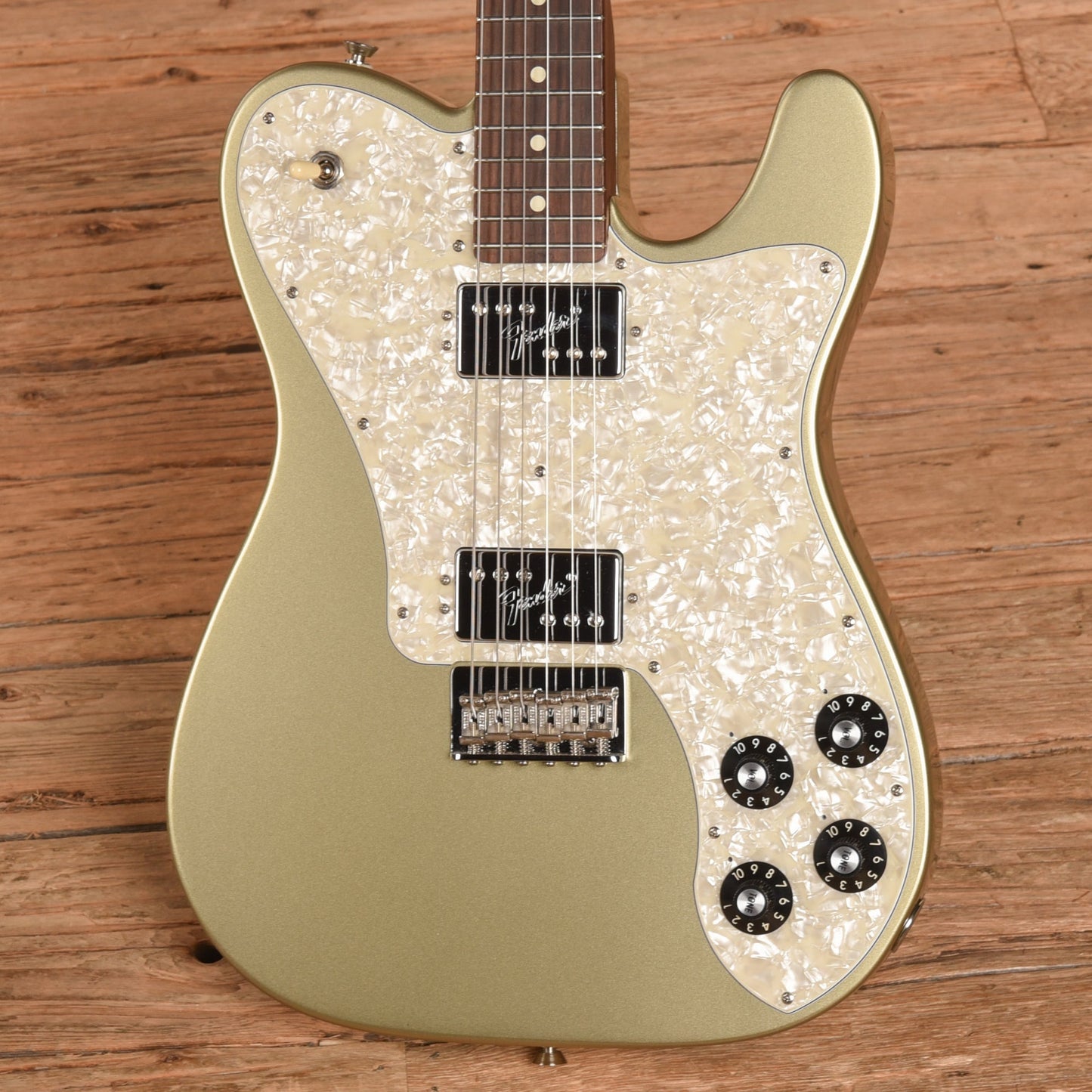 Fender Limited Edition American Professional Telecaster Deluxe Champagne