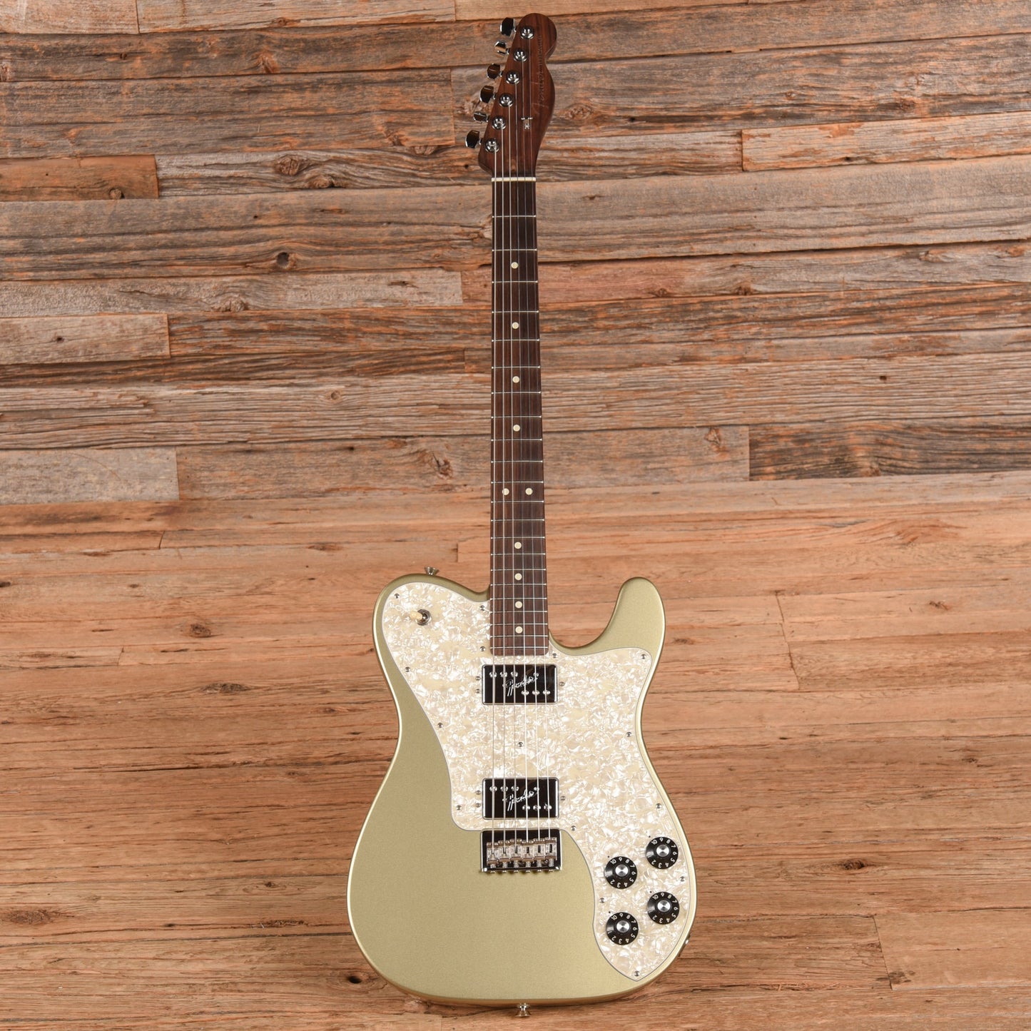 Fender Limited Edition American Professional Telecaster Deluxe Champagne