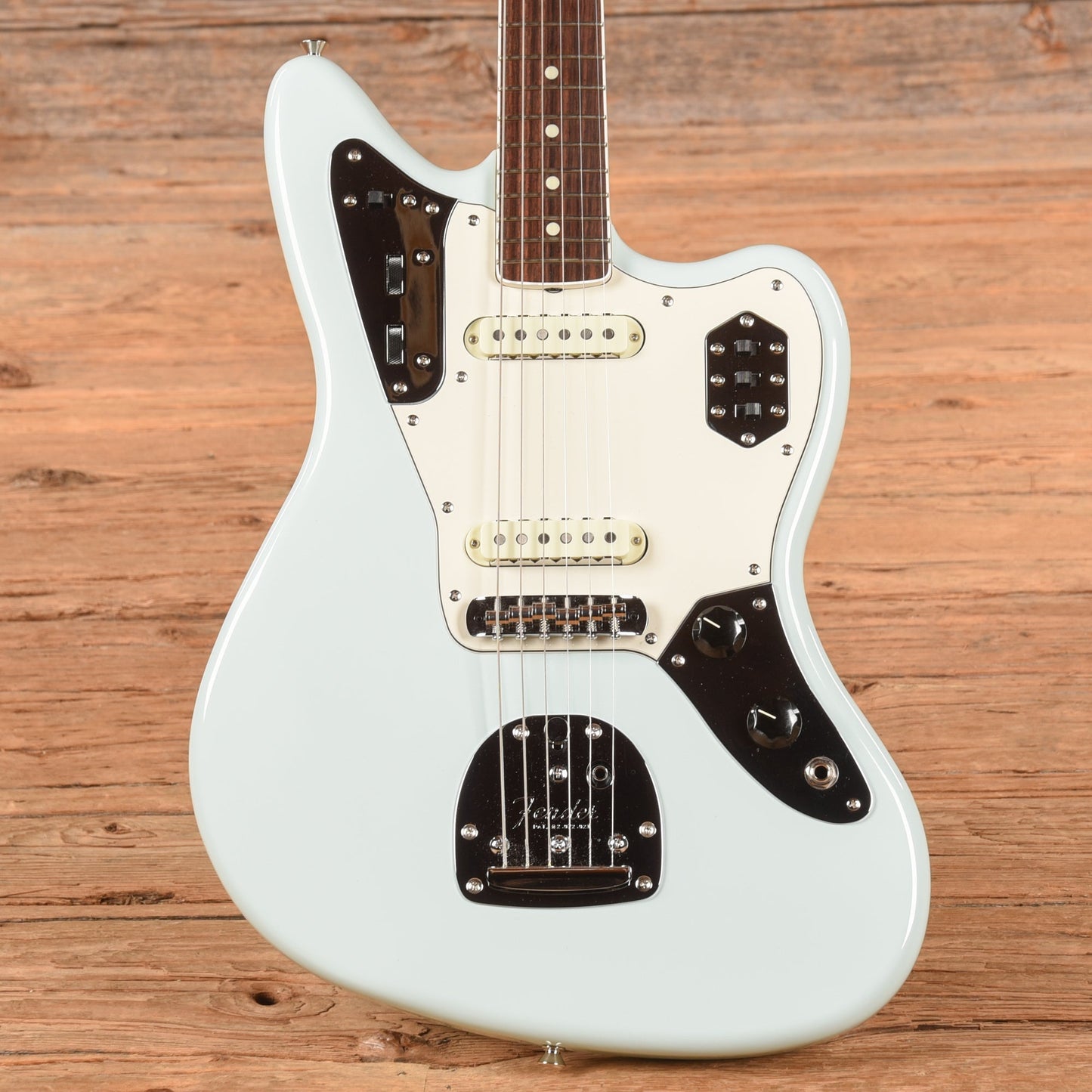Fender Limited Edition MIJ Traditional '60s Jaguar Sonic Blue 2024