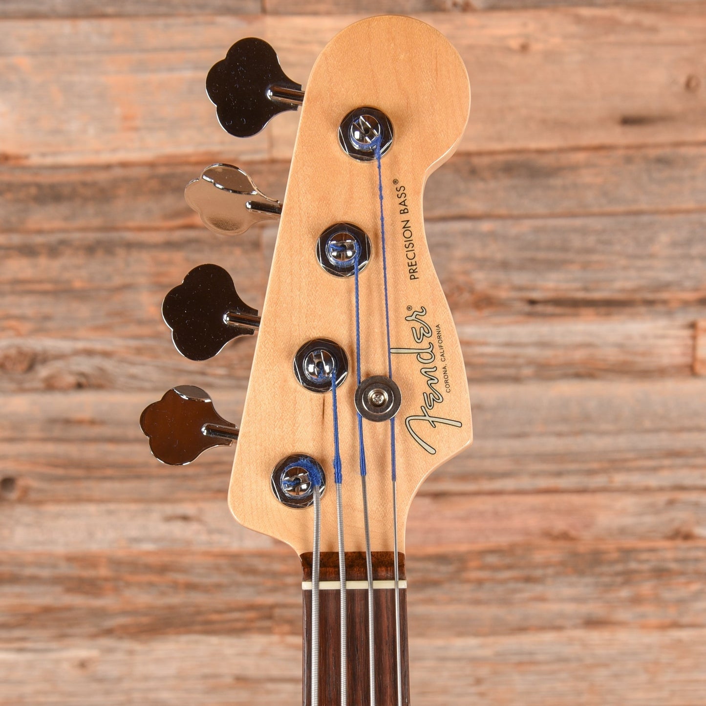 Fender American Professional Precision Bass Olympic White 2019