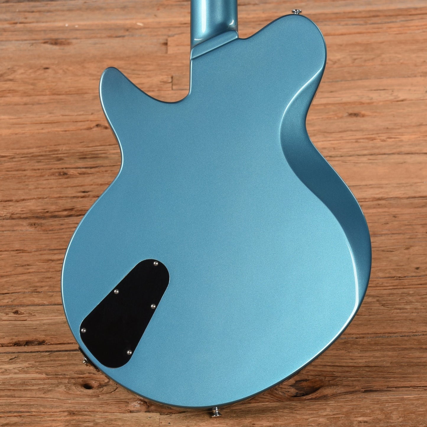 Eastman Juliet LA Celestine Blue 2023