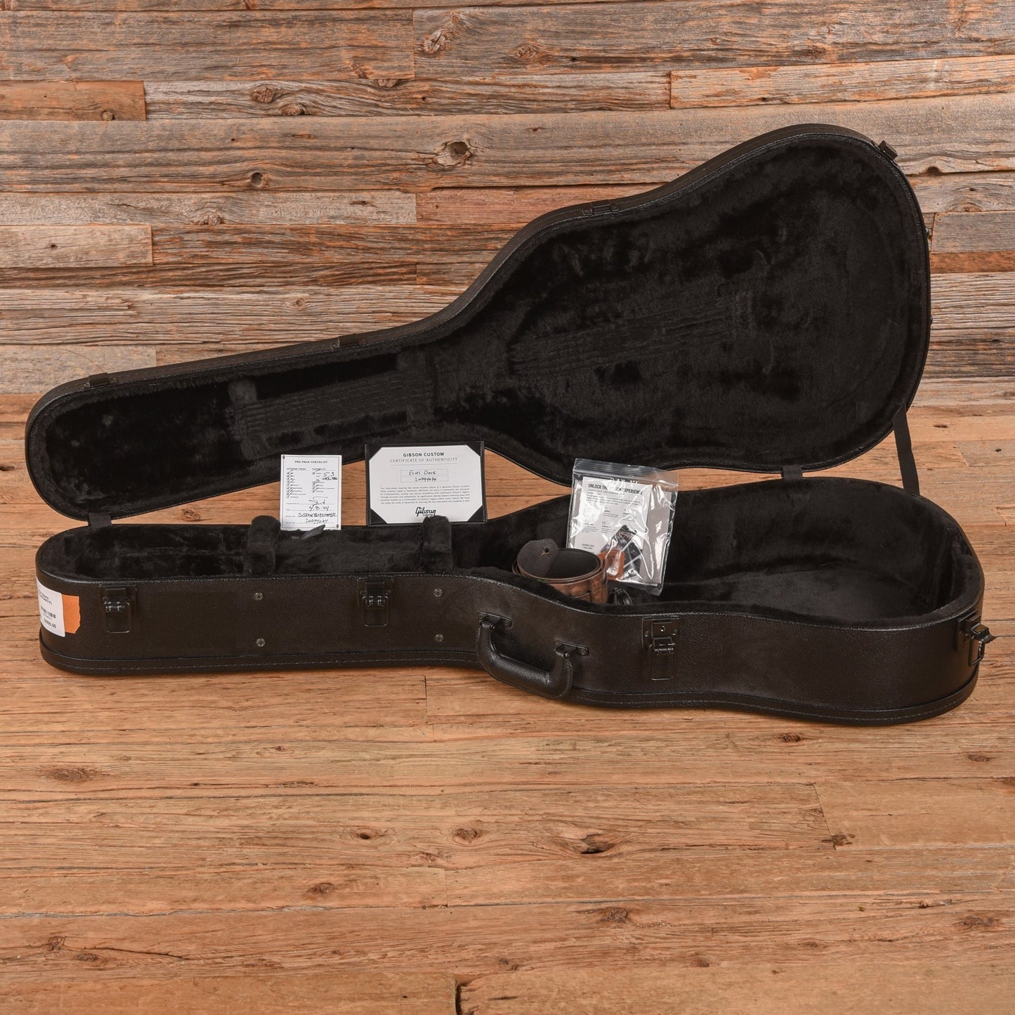 Gibson Dove Ebony 2024
