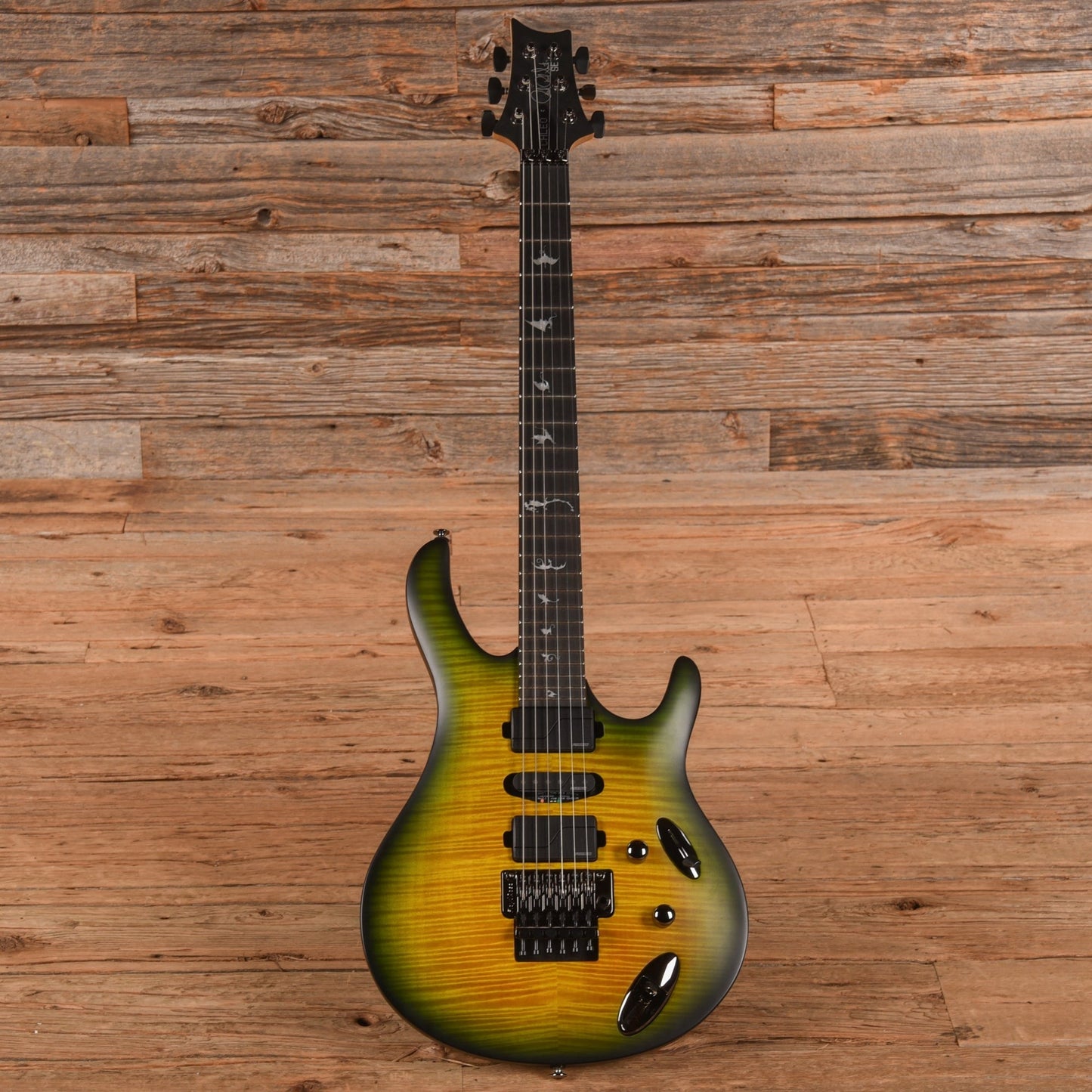 PRS SE Chleo Herman Li Signature Mantis Burst 2025