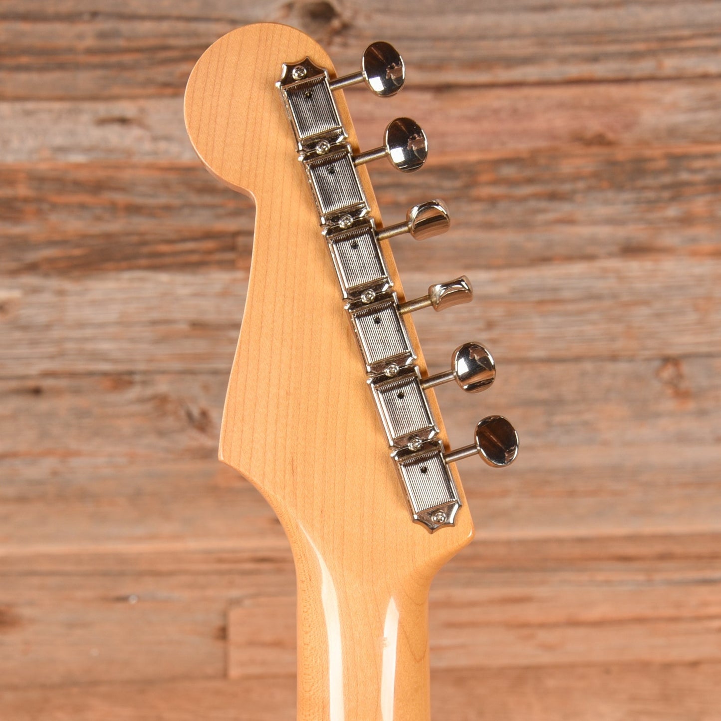 Fender CIJ Stratocaster Pink Paisley