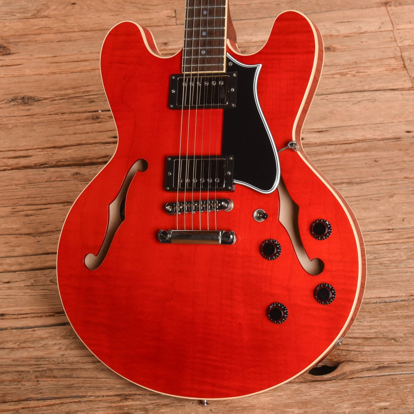Heritage Standard H-535 Red 2022