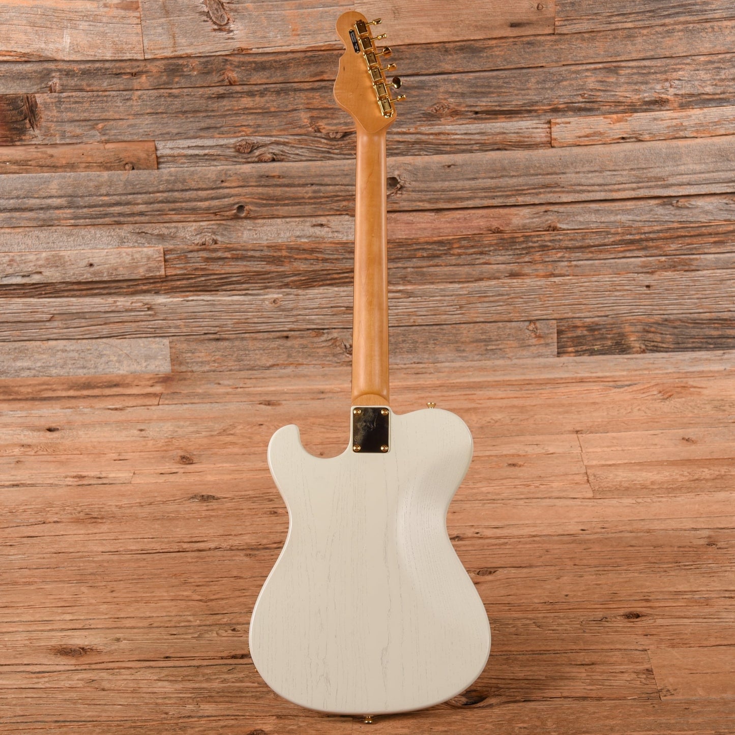 Veritas Portlander Pro Series White 2023