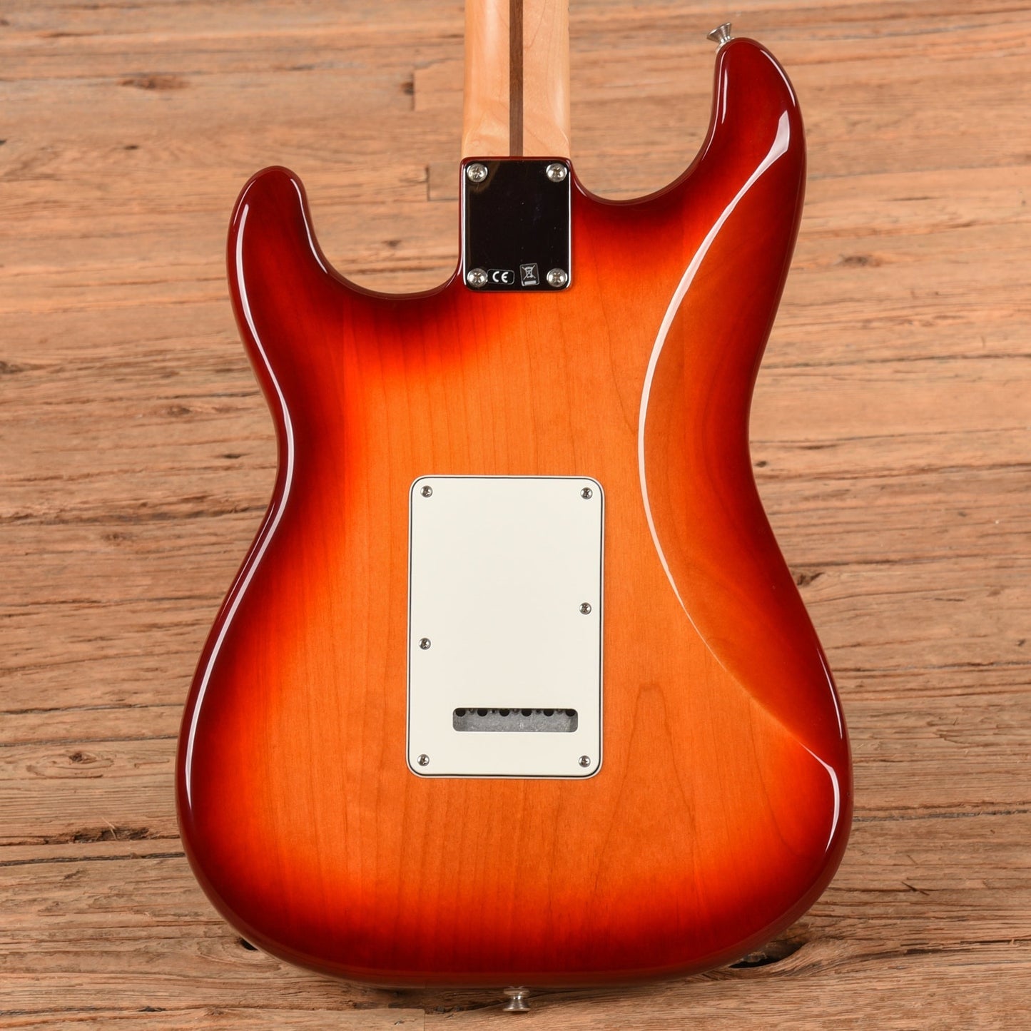 Fender Standard Stratocaster HSS Plus Top Cherry Sunburst 2017