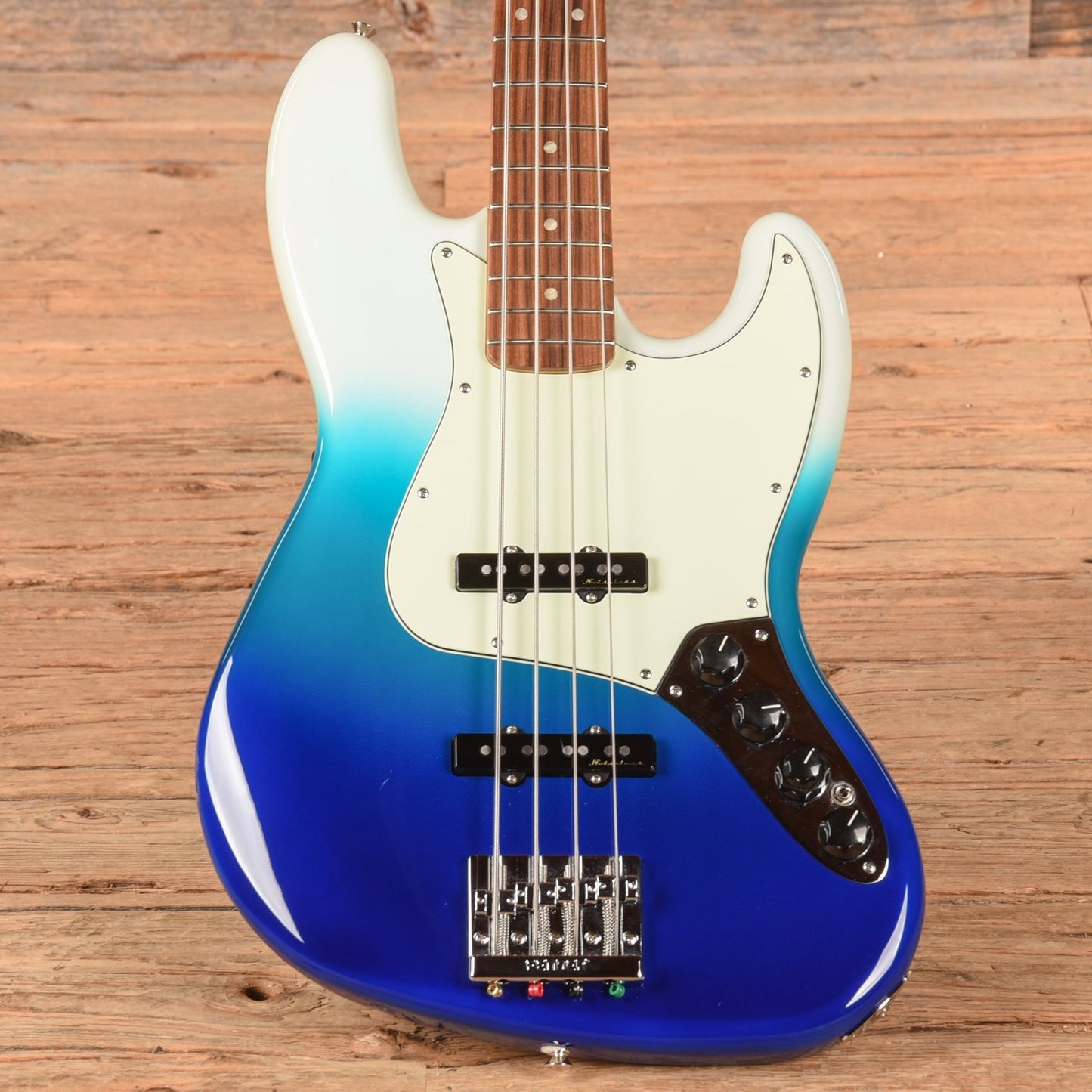 Fender Player Plus Jazz Bass Belaire Blue 2021