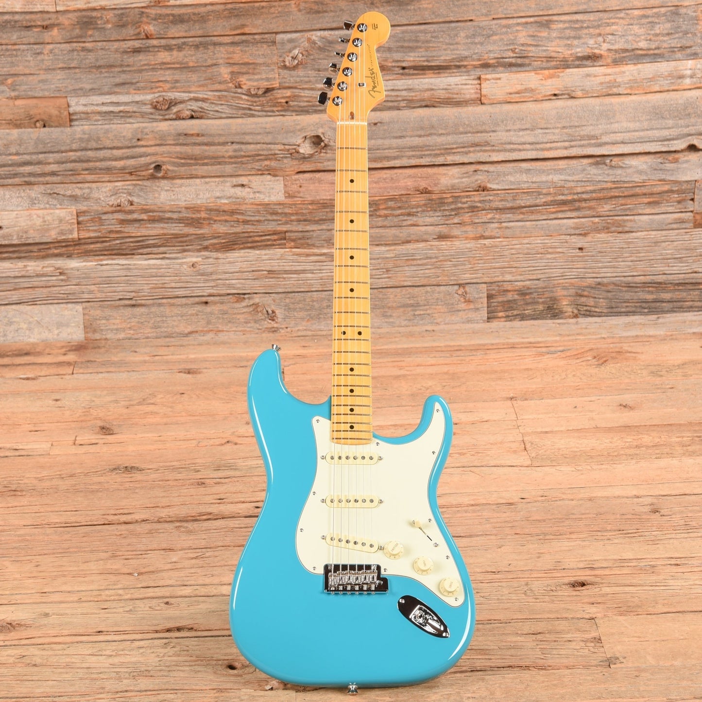 Fender American Professional II Stratocaster Miami Blue 2022