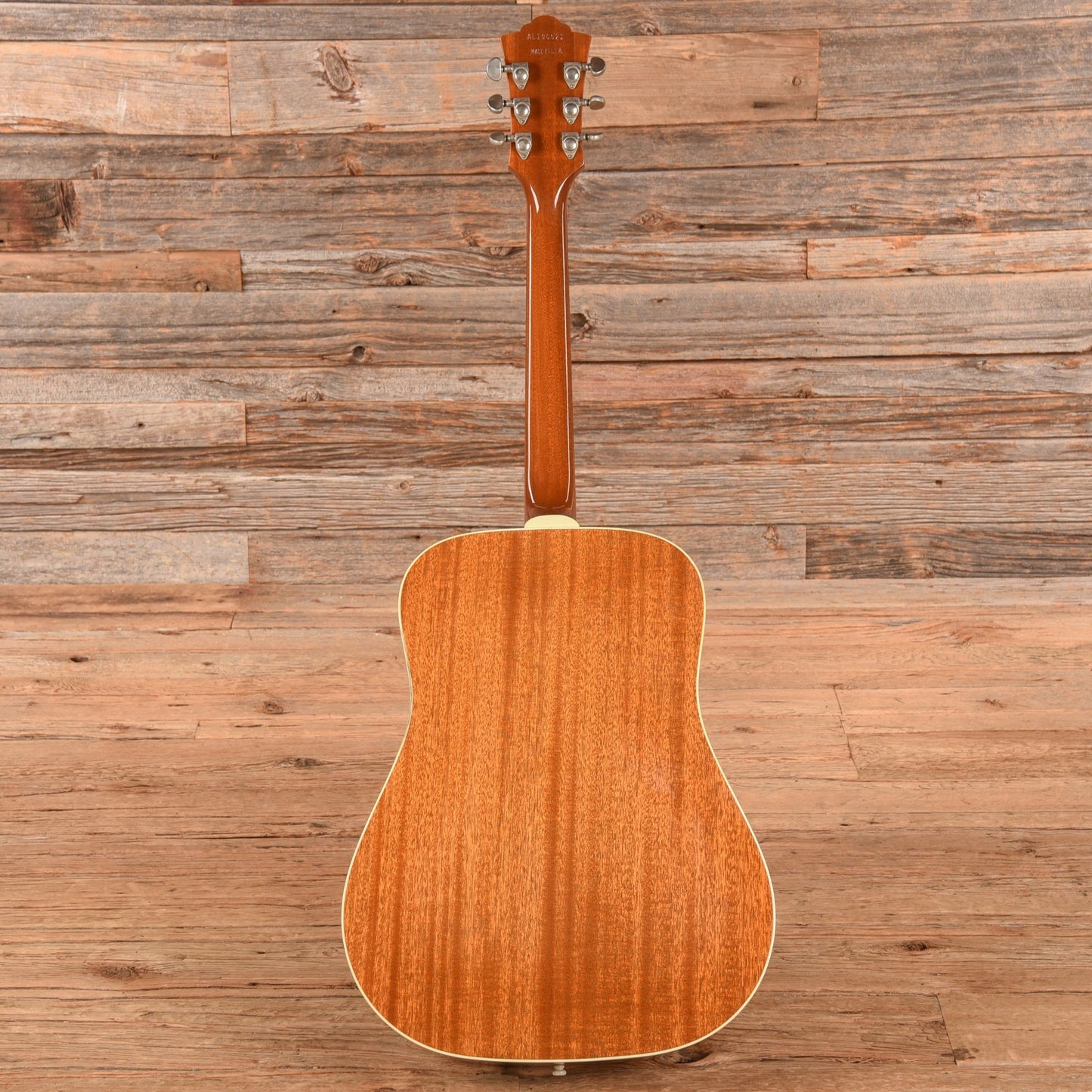Guild D-17M Brown 1987