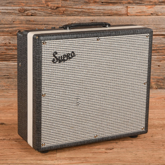Supro 1696RT Black Magick Reverb 25-Watt 1x12" Guitar Combo Amp
