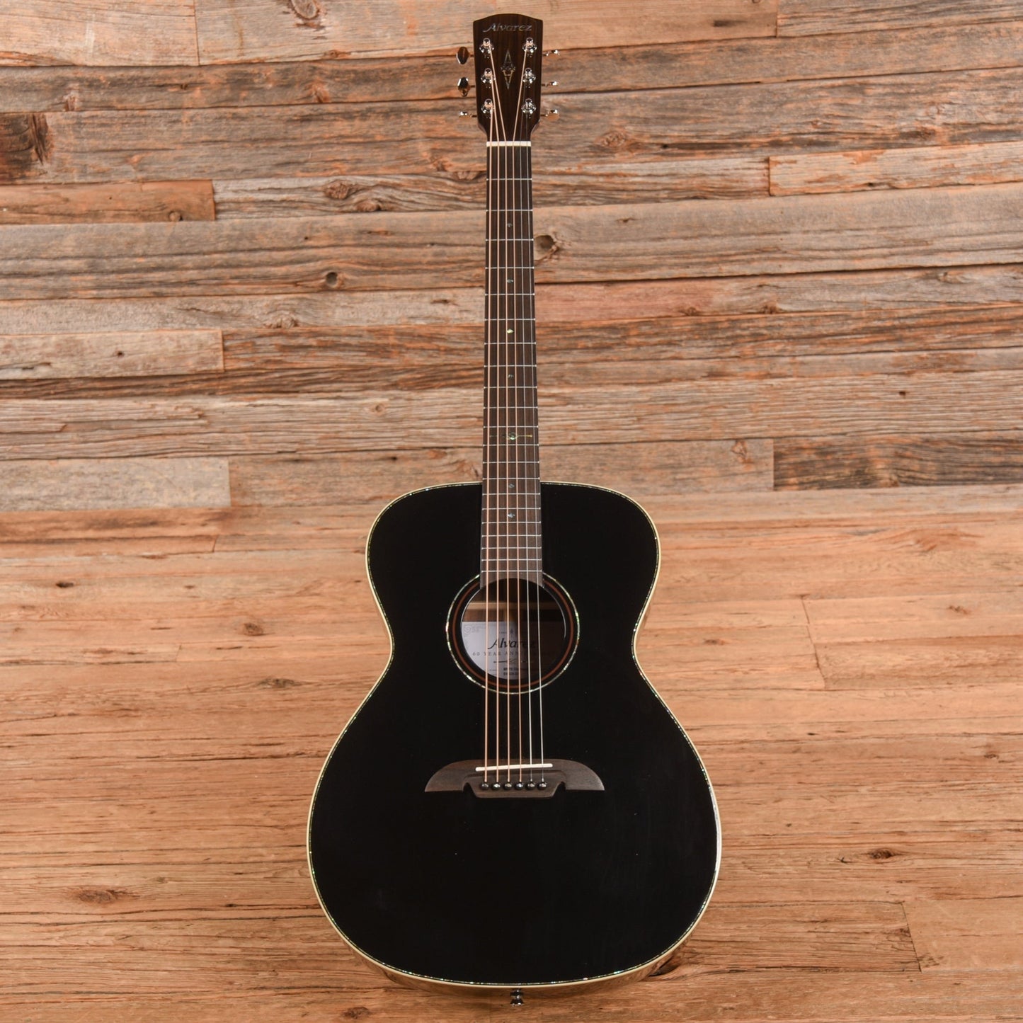 Alvarez MF70 Diamond Masterworks OM Black 2025