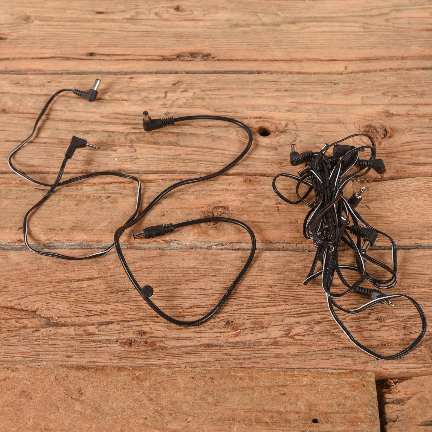 Gator G-BUS-8-US Pedal Board Power Supply
