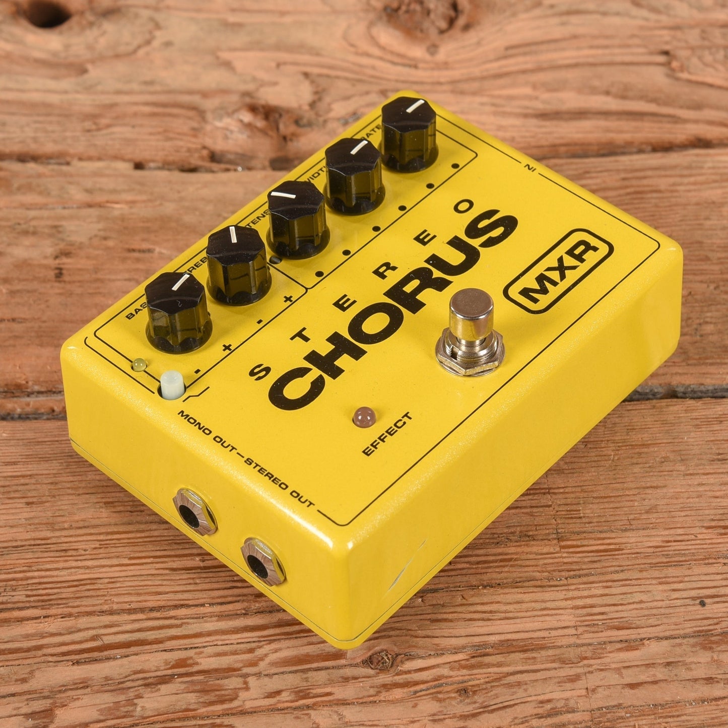 MXR M-134 Stereo Chorus
